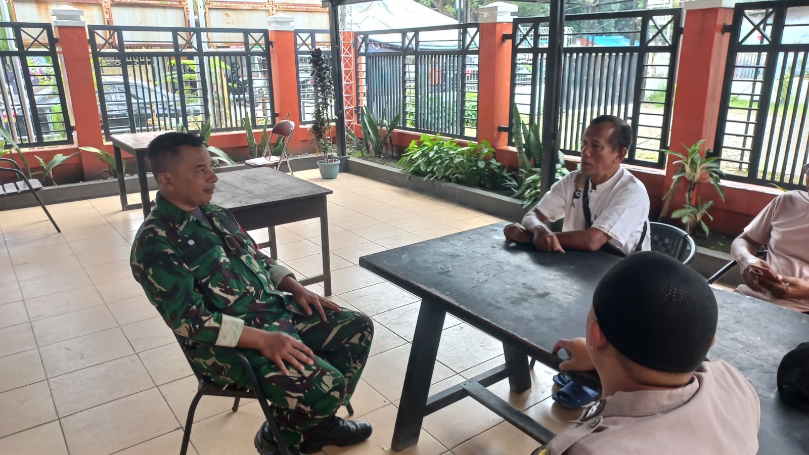 Babinsa Pekiringan Berikan Kontribusi Perkuat Hanpangan Wilayah.