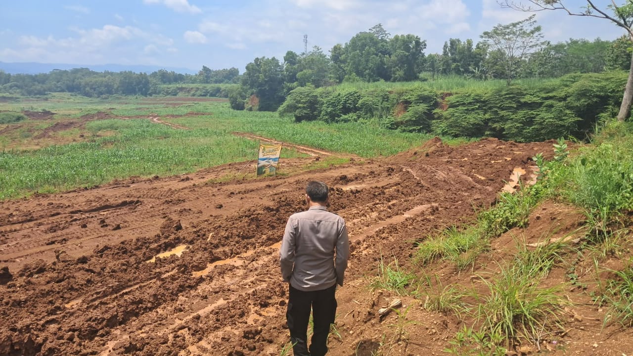 Dukung ProgramSwasembada Pangan, Kapolres Kuningan Terjun Langsung Ke Lapangan
