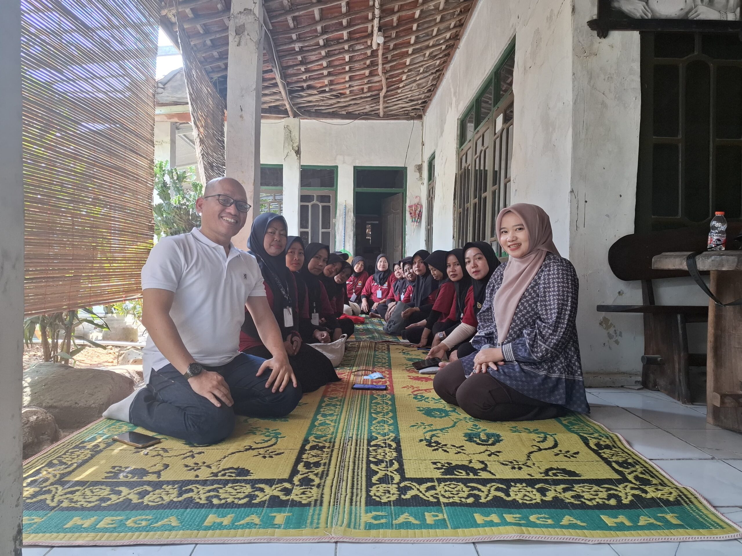 Bekali Peluang Usaha Mandiri, APINDO Hadir Berikan Edukasi Kewirausahaan di Lokasi TMMD ke-129 Kodim 0620/Kab. Cirebon
